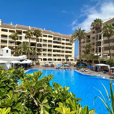 One Bedroom Duplex With Great Views C119 Apartman