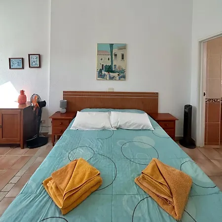 One Bedroom Duplex With Great Views C119 Apartman *