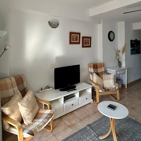 Apartman One Bedroom Duplex With Great Views C119 *