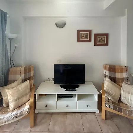 Апартаменты One Bedroom Duplex With Great Views C119