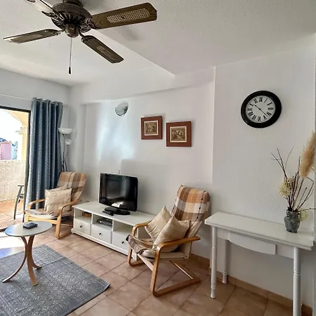 Apartment One Bedroom Duplex With Great Views C119 *